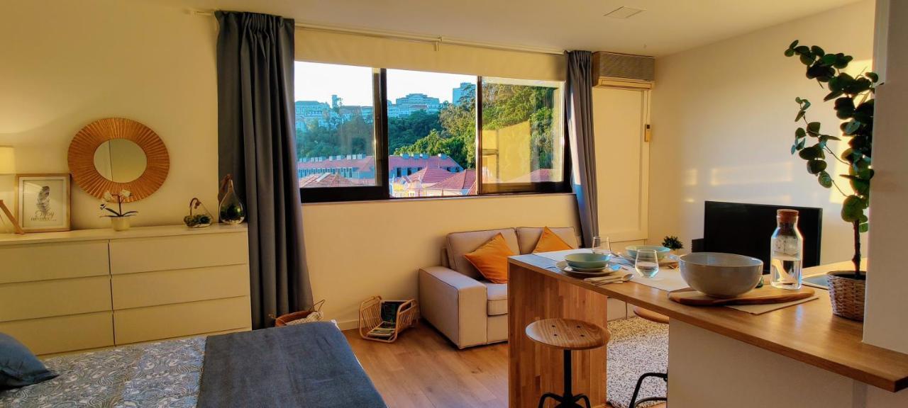 Stylish And Elegant Studio - Best View And Location In Coimbra Downton Esterno foto