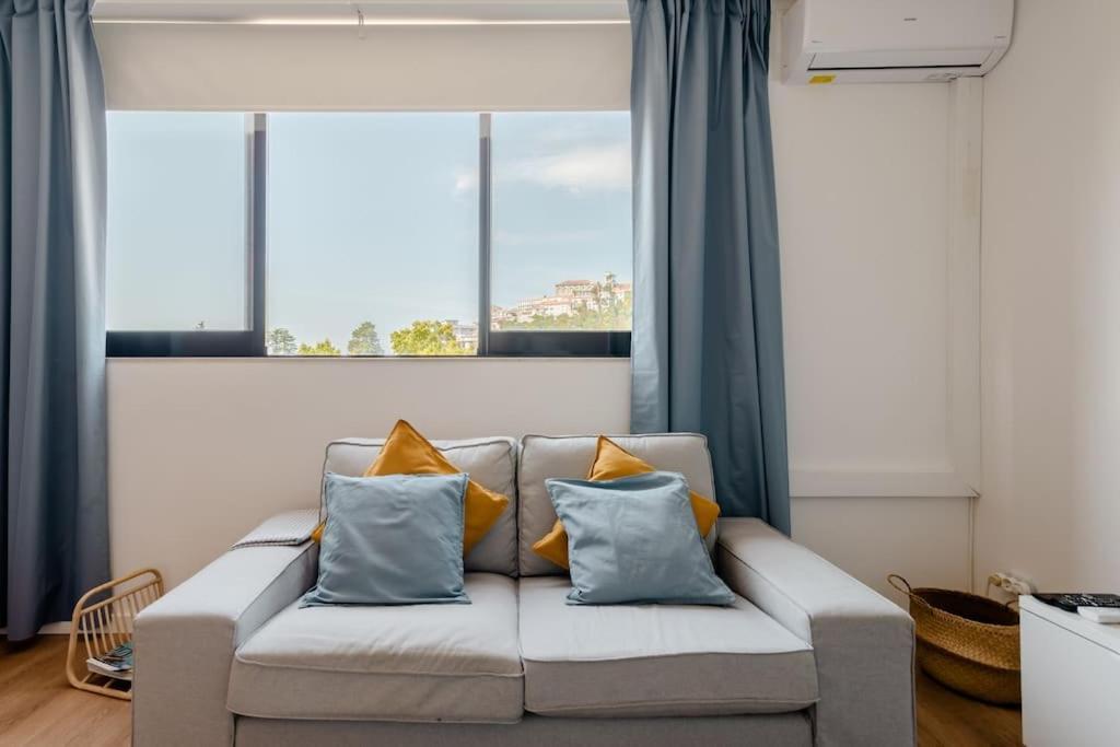 Stylish And Elegant Studio - Best View And Location In Coimbra Downton Esterno foto